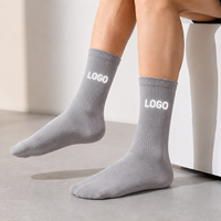Chaussettes de sport respirantes à haute visibilité, antibactériennes et réfléchissantes, avec logo sur le dessous, pour usage extérieur, vente en gros OEM