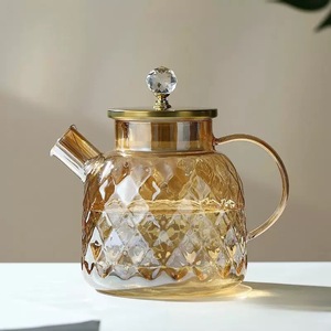 Vente en gros de théière à eau froide à haute teneur en borosilicate grande taille 1000 ml 1500 ml et 1800 ml bouilloire diamantée résistante à la chaleur - Product Image 1