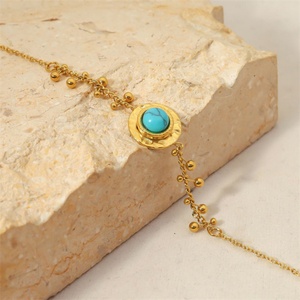 ป้ายโลโก้ No Fade ประดับด้วยลูกปัดชุบทอง พร้อมจี้หินธรรมชาติสีน้ำเงิน สร้อยข้อมือ - Product Image 2