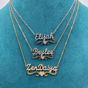 <span class=keywords><strong>Collana</strong></span> Personalizzata da Donna in Acciaio Inossidabile Placcato <span class=keywords><strong>Oro</strong></span> 18K <span class=keywords><strong>con</strong></span> Targhetta Personalizzabile e Diamante - Product Image 4