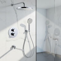 Ensemble de douche moderne et simple en cuivre poli avec jet doux pour appartement et villa