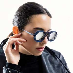 Gafas de Sol Vintage 2022 para Hombre y Mujer, Estilo Punk Metálico, Lentes de Espejo UV400, Forma Cuadrada Poligonal, Estilo Steampunk - Product Image 3