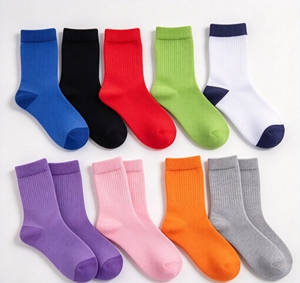 Calcetines Casuales Unisex de Algodón Suave con Logotipo Personalizado, Diseño de Bloques de Color, Elásticos, Duraderos y con Punta Reforzada para Todas las Edades - Product Image 3