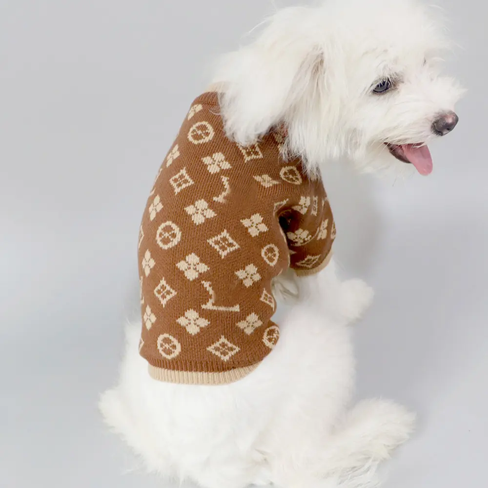 Wholesale Tide Brand Puppy Clothes Designers Luxury Soft Winter Sweater Pet cloth for dog Clothes