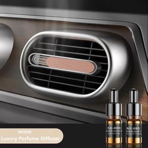 Facile à ajuster la taille <span class=keywords><strong>de</strong></span> l'odeur du diffuseur <span class=keywords><strong>de</strong></span> <span class=keywords><strong>parfum</strong></span> <span class=keywords><strong>de</strong></span> voiture en bois massif Clip d'évent <span class=keywords><strong>de</strong></span> désodorisant <span class=keywords><strong>de</strong></span> voiture <span class=keywords><strong>de</strong></span> haute qualité - Product Image 4