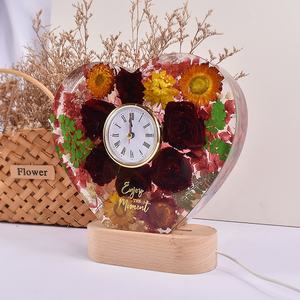Moules <span class=keywords><strong>en</strong></span> résine pour horloge <span class=keywords><strong>de</strong></span> table <span class=keywords><strong>en</strong></span> <span class=keywords><strong>forme</strong></span> <span class=keywords><strong>de</strong></span> cœur DM625, résine époxy, Silikonform pour la préservation des fleurs, artisanat, bricolage, décoration intérieure - Product Image 6