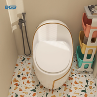 Luxe Style moderne WC ligne d'or multicolore une pièce commode forme carrée salle de bain cuvette de toilette en céramique double chasse p-trap
