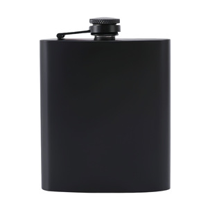 Gourde à liqueur portable en acier inoxydable noir mat de 6oz, 7oz, 8oz pour <span class=keywords><strong>whisky</strong></span> et spiritueux – Vente en gros - Product Image 2