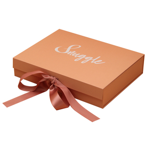 Custom Matte <strong>Red</strong> Luxury Gift <strong>Box</strong> with Handle for Apparel /Wedding Dress Packaging Magnetic Gift <strong>Box</strong> - Product Image 2