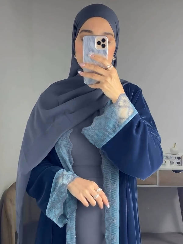 Loriya Muslim Women Airy Crochet Knit