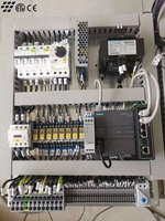 Panneau/Armoire de commande PLC personnalisable avec systèmes SCADA/RTU intégrés pour des performances et un suivi améliorés de la fabrication