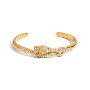 Brazalete abierto con incrustaciones de circonita en tono dorado con forma de serpiente para mujer, regalo de joyería - Product Image 1