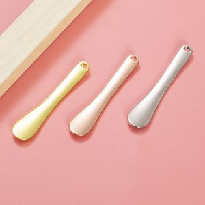 Spatule de maquillage moderne en alliage de zinc avec logo personnalisé, outil de beauté pour le soin du visage, cuillère à crème pour les yeux - Product Image 4