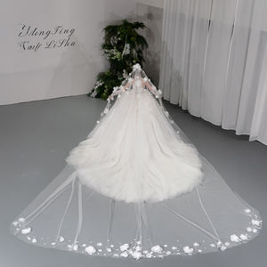 Vestido de Novia Moderno y Lujoso Gt152, Estilo Princesa, con Apliques, Cuentas y Lentejuelas, Flores 3D, Cola de Capilla, Sexy - Product Image 3