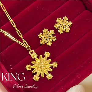 Ensemble collier et boucles d'oreilles flocon de neige King Silver Jewelry, argent sterling 925 plaqué or, bijoux de mode pour femmes - Product Image 1