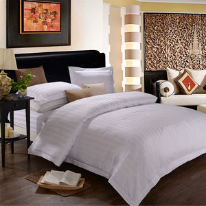 Guangzhou Factory Direct Kunden spezifische Four Seasons Hotel Bettwäsche Set Qualität Bett bezug und Bettlaken mit 3cm Streifen OEM Preis - Product Image 3