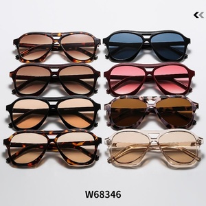 Lunettes de soleil tendance et polyvalentes pour affiner le visage, lunettes de soleil à la mode pour les vacances en plein air, style européen et américain pour l'été. - Product Image 4