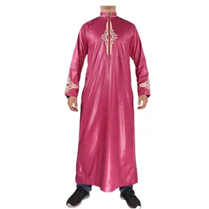 Muslimische Herren bekleidung Islamischer Hut Beliebte Qatar Dubai Herren Pink Bestickte Langarm Robe Islamische Kleidung