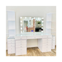 Chaise de luxe pour chambre à coucher moderne Coiffeuse de maquillage avec miroir led et tiroir lumineux Coiffeuse pour chambre à coucher