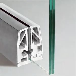 Ringhiera per balcone in alluminio a canale U design in vetro laminato