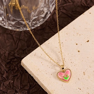 Bijoux <span class=keywords><strong>de</strong></span> mode en acier inoxydable ne se décolore pas élégant collier arc grains <span class=keywords><strong>de</strong></span> <span class=keywords><strong>café</strong></span> petits cubes <span class=keywords><strong>de</strong></span> sucre chaîne <span class=keywords><strong>de</strong></span> clavicule pour les femmes - Product Image 4