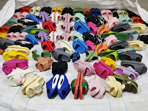 Zapatillas infantiles de varios estilos, sandalias de EVA de una tira para primavera/verano, ligeramente defectuosas, venta al por mayor en stock. - Product Image 3