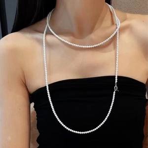 Collier pour bébé multi-couches naturel de 4 à 5 mm avec 5 couches portant des perles parfaitement impeccables, éclatantes et brillantes - Product Image 3