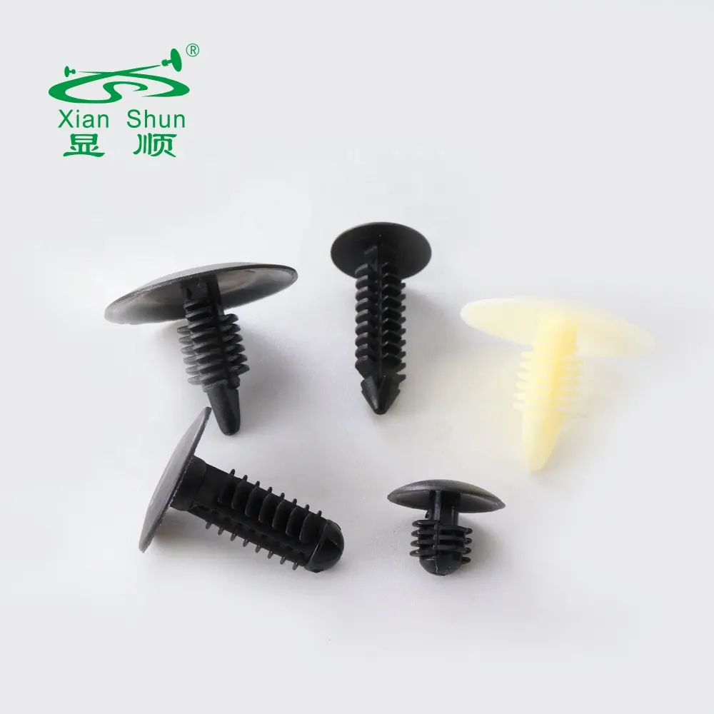 XIANSHUN Fabricant 100pcs Nylon Sapin Clips Intérieur Tim Toit Clip Arbre De Noël Attaches pour Automobile Attaches