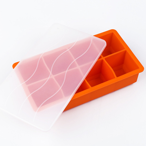 Biểu Tượng Tùy Chỉnh Thân Thiện Với Môi BPA Cấp Thực Phẩm Miễn Phí <span class=keywords><strong>Silicone</strong></span> <span class=keywords><strong>Ice</strong></span> Maker Khuôn Khay Với Nắp Vuông <span class=keywords><strong>Ice</strong></span> Cube Khay - Product Image 1