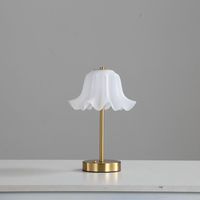 Lampe de bureau LED en fer forgé avec commande tactile et variateur d'intensité, sans fil, rechargeable, design européen pour usage hôtelier