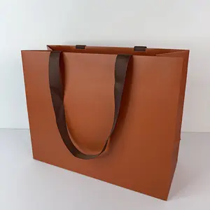 가방 종이 가방 쇼핑 선물 자신의 로고 크래프트 기계 포장 고급 사용자 정의 흰색 빨