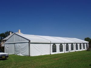 <span class=keywords><strong>Tente</strong></span> de réception de mariage en verre blanc de luxe pour événements extérieurs, 15x35m, 500 places - Product Image 3
