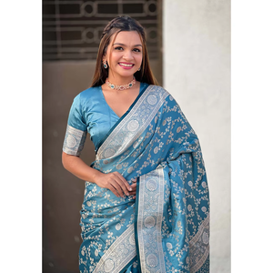 Sari de Seda Satén Azul Mariposa con Bordado Banarasi y Zari Rosa, Ropa India y Pakistaní - Product Image 5