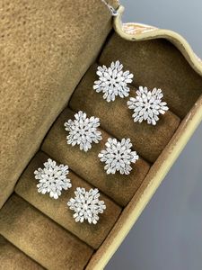 Xinfly 18K Gold Jewelry Wholesale Engraved Earrings Ready to Ship Bulk Order Free Gift <b>Box</b> Fedex Express From China - Product Image 4