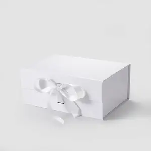 Custom Luxury Paper Magnetic Close Gift Packaging Box With Ribbon