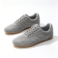 OEM ODM Vente en gros Printemps Automne Femmes Daim Rétro Baskets plates à lacets Semelle souple Chaussures décontractées pour le bureau et la marche quotidienne