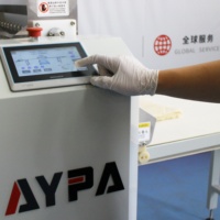 Machine de traitement automatique de la pâte feuilletée commerciale pour la production de croissants et de pâtisseries danoises