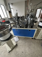 Machine d'assemblage automatique SPM personnalisée avec certificat CE et machine de vissage | pour la fabrication de pièces électriques de précision