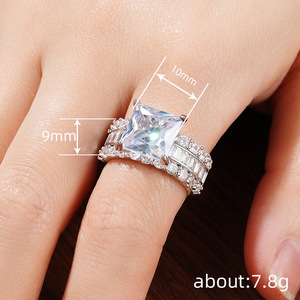 Set di anelli con zirconi per donna e uomo, regalo di gioielli di moda per matrimonio, fidanzamento, elegante, lussuoso e scintillante - Product Image 4