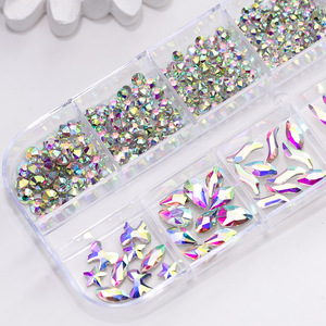 Venta al por Mayor de Accesorios para Decoración de Uñas, 12 Compartimentos, Cuentas de Vidrio, Color Plateado AB, Aurora, Formas Mixtas, Set de Diamantes de Imitación para Arte de Uñas - Product Image 2