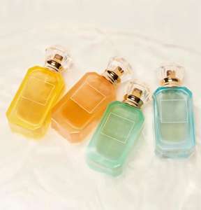 スパークリングレモンシュガーオードパルファム | フルーティーなシトラス & ラズベリートップ、バニラマスクドライダウン | 長持ちするラグジュアリーフレグランス - Product Image 4