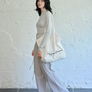 <strong>White</strong> Embroidery Logo Double <strong>Sided</strong> Reusable Cotton Tote <strong>Bag</strong> 40*25*12cm Custom Patterns Women <strong>Bag</strong> - Product Image 5