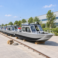 Bateau de pêche en aluminium robuste de 22 pieds, capacité 6 personnes, capacité améliorée 12 personnes, avec rampe et échelle, console debout, économie de carburant