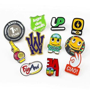 Diseño y Fabricación de Emblemas Magnéticos, Broches, Logotipos para Ropa, Pins Metálicos para Solapas, Insignias para Sombreros, Pins de Esmalte Personalizados (Suaves y Duros) de Anime - Product Image 1