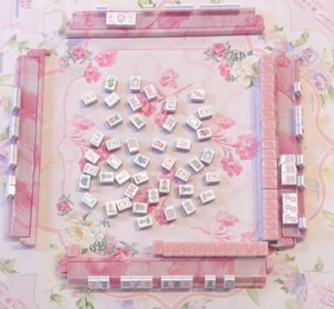 Originale LoveShackFancy X OhM Sorbet Garden LoveShackFancy X Tappetino con Piastrelle Coquette - Product Image 5