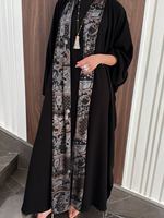 Abaya Kimono Ouverte Noire Hafizah avec Ensemble Hijab Imprimé Paisley – Tenue Décontractée et Modeste