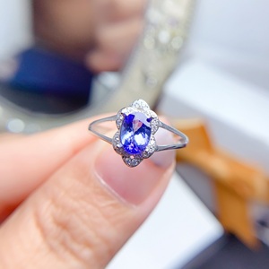 Kualitas tinggi 925 liontin perak berlian alami Tanzanite klasik potongan Oval untuk pesta pernikahan harga rendah Pakistan untuk anak perempuan