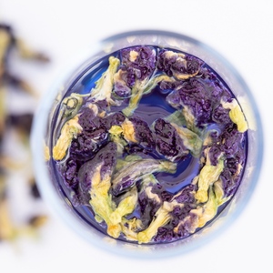 Colorant alimentaire bleu <span class=keywords><strong>de</strong></span> haute qualité thé aux herbes <span class=keywords><strong>de</strong></span> fleur <span class=keywords><strong>de</strong></span> <span class=keywords><strong>pois</strong></span> papillon séché thé aux <span class=keywords><strong>pois</strong></span> papillon bleu naturel - Product Image 4