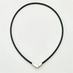 Nuovo Design con Stile Trendy e alla Moda, Semplice ed Elegante, Adatto per Coppie, Applicabile a Uomini e Donne - Product Image 3