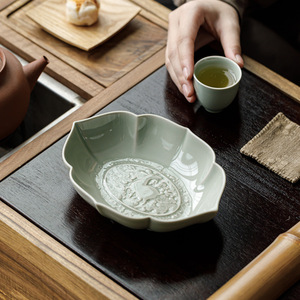 Guanlan Banana Moonlight Relief Deer Cry Pot Ceramic <b>Tea</b> <b>Set</b> Tray With Lid For Kung Fu <b>Tea</b> - Product Image 2